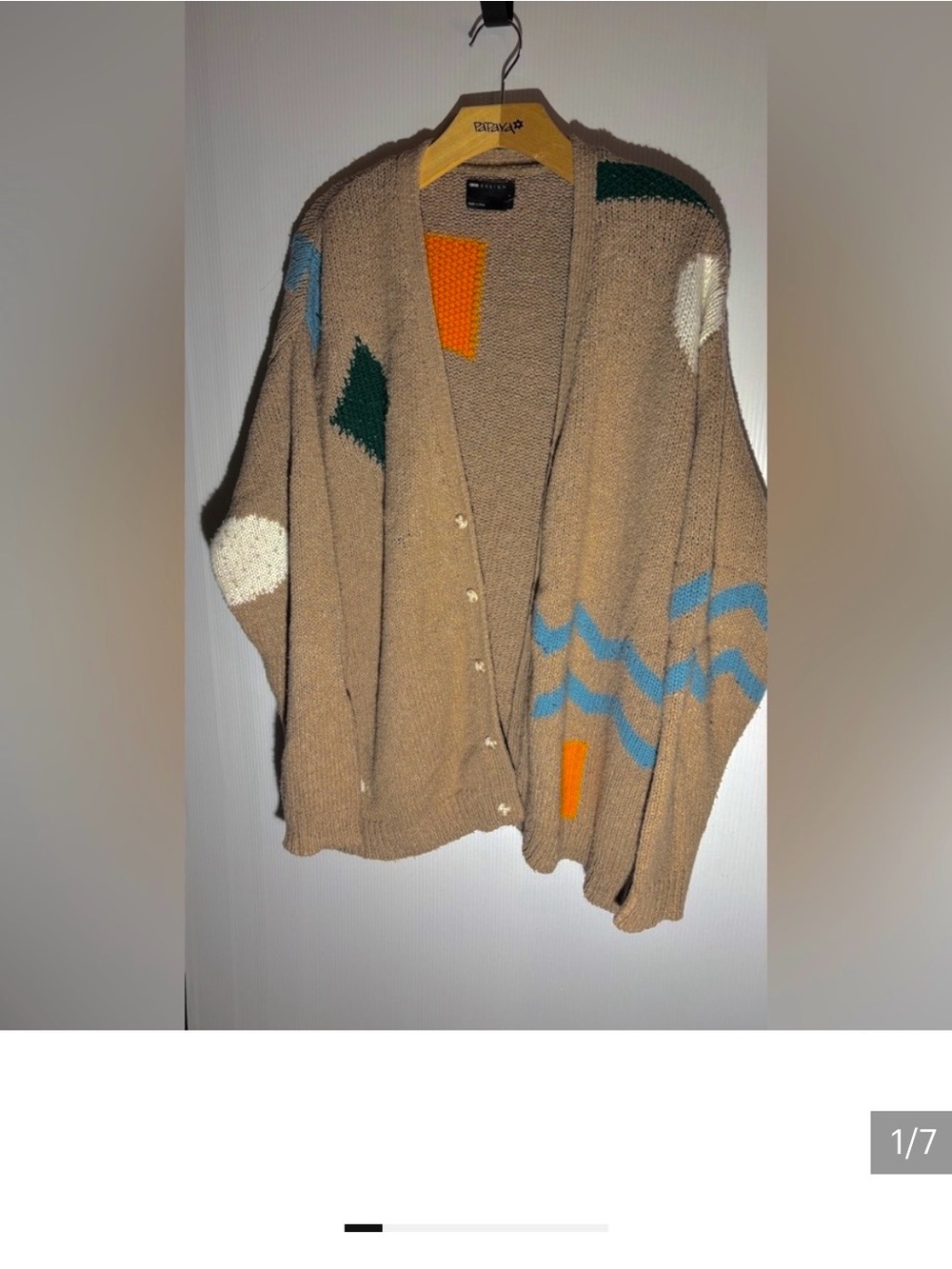 Colorful Geometric Patterned Cardigan - Picture 3 of 7